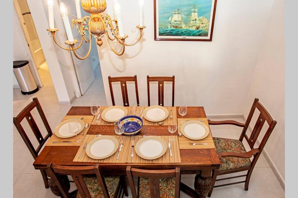 Villa Cecylia เอสคานูเทลส์ ภายนอก รูปภาพ